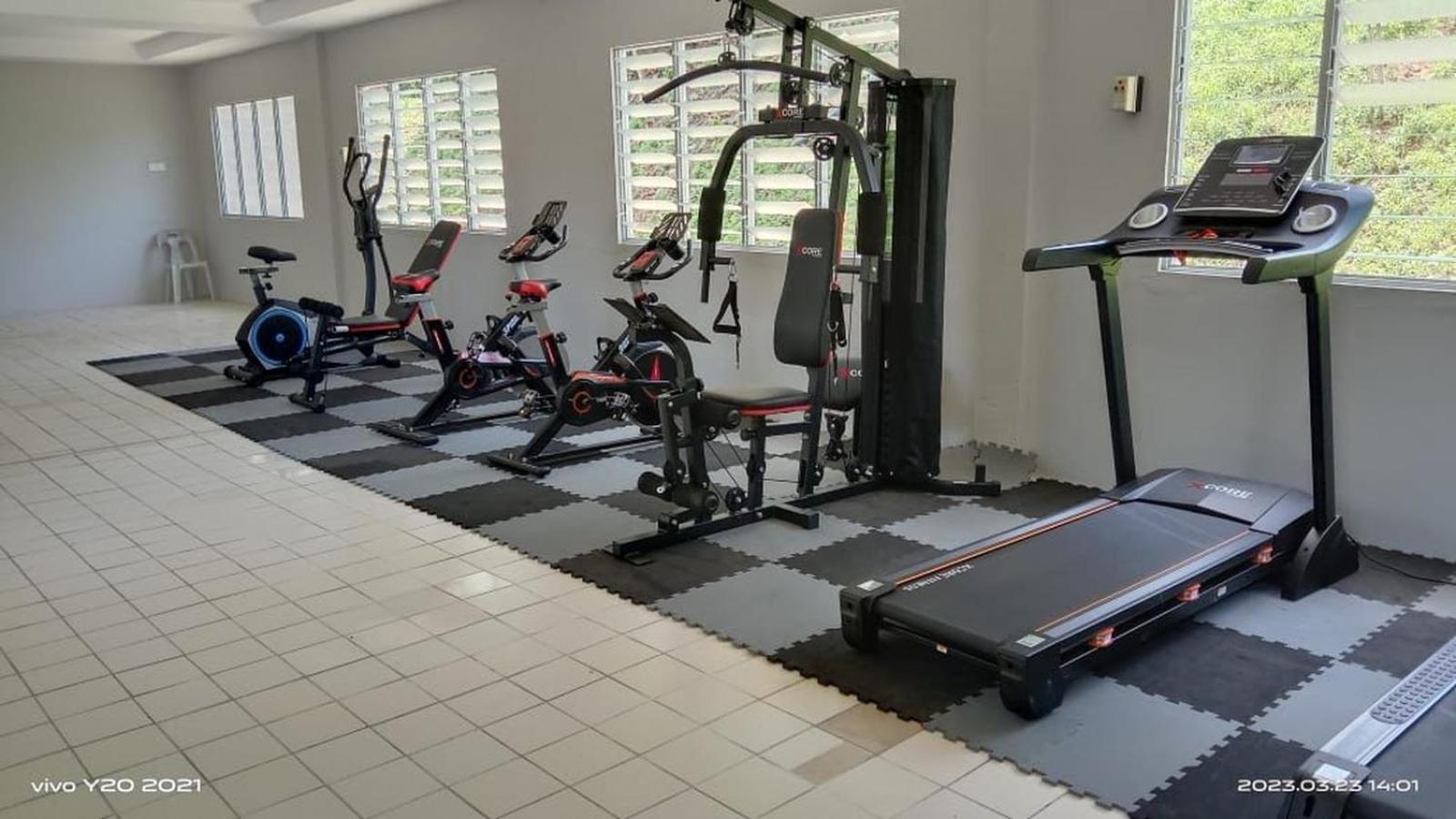 Putra Sentosa Retreat Camp, Sematan Hotel Luaran gambar